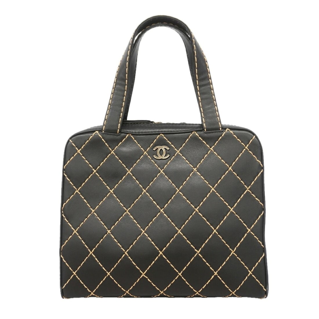 Chanel Wild Stitch Leather Tote Bag, Black, Women's: --- Catalog ---Category: SizeSize (HxWxD): 26cm x 31cm x 13cm / 10.23'' x 12.2'' x 5.11''Category: DesignType: Tote bagColor: BlackGender: WomenMaterial: Leather Hardware Color: GoldCategory: GeneralB