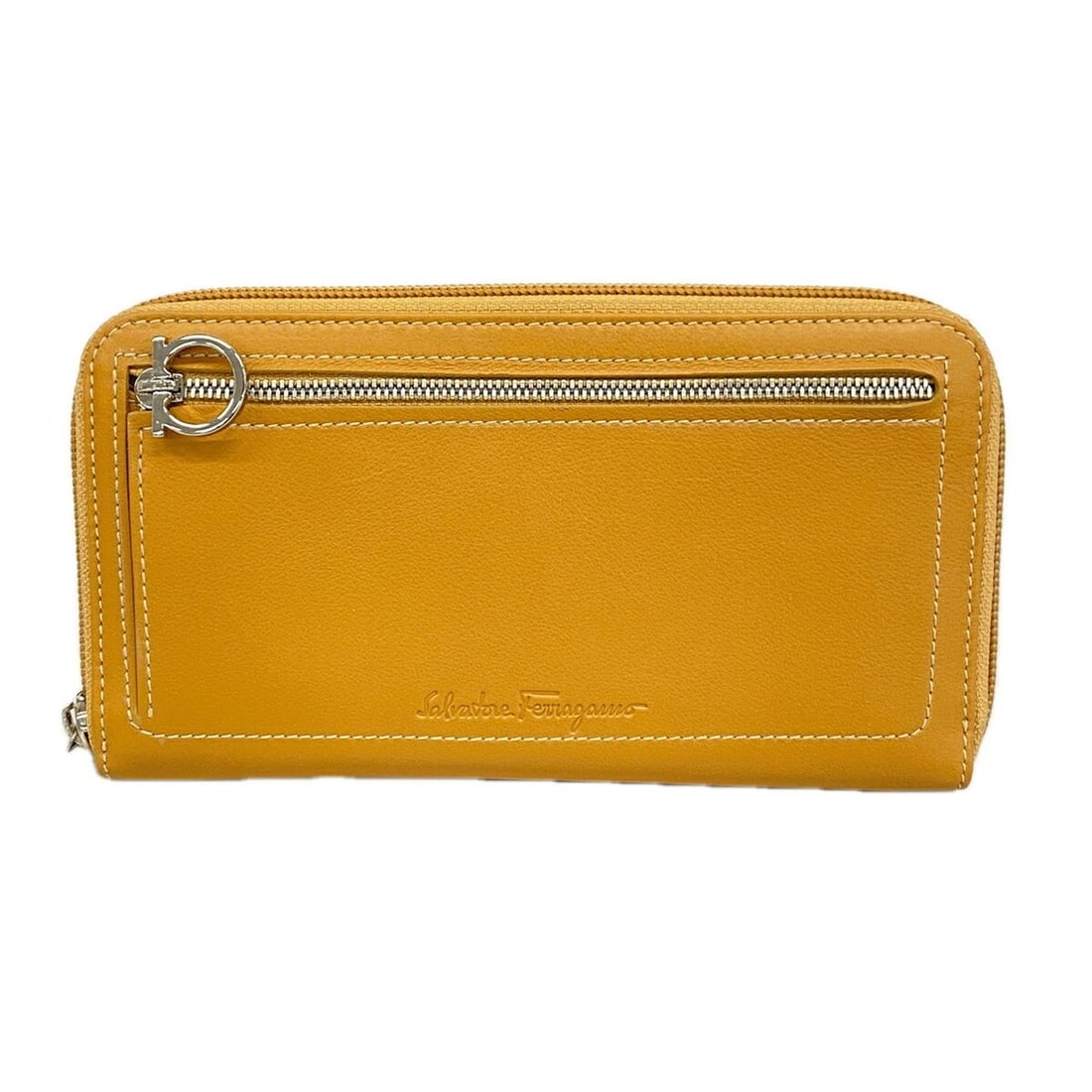 Salvatore Ferragamo Long Wallet, Gancini Leather, Brown, Women's: --- Catalog ---Category: SizeSize (HxWxD): 10.5cm x 19cm x 2cm / 4.13'' x 7.48'' x 0.78''Category: DesignType: Long wallet (bi-fold)Color: BrownGender: WomenMaterial: Leather Category: GeneralBrand: S