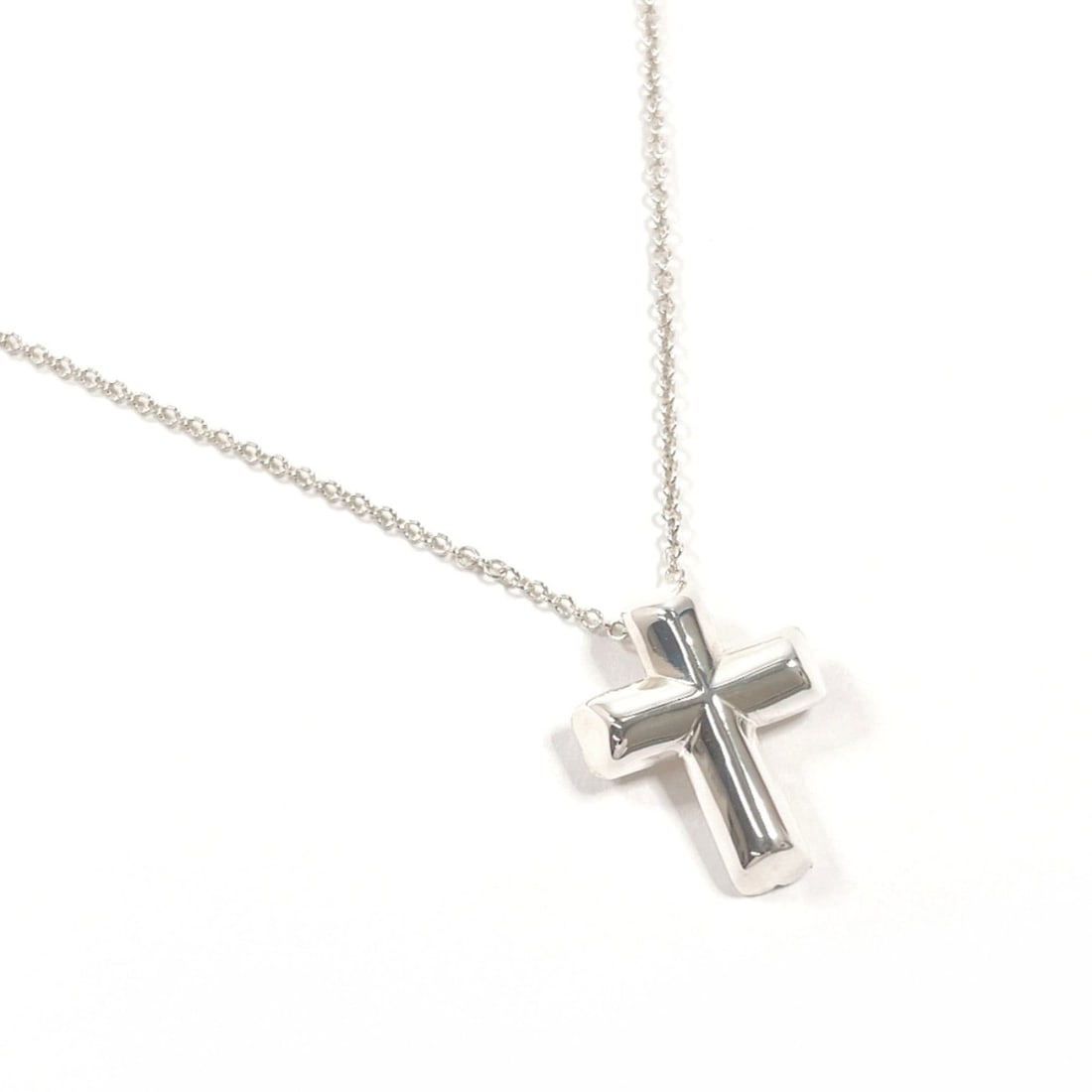 TIFFANY&Co. Tiffany Tenderness Heart Cross Paloma Picasso Necklace, Sterling Silver 925, Silver,: --- Catalog ---Category: SizePendant Size: 16mm x 12.8mm / 0.62'' x 0.5''Neck Circumference: 48 cm / 18.89''Category: DesignColor: SilverGender: WomenMaterial: Silver 925Necklace Type: NecklaceCategor