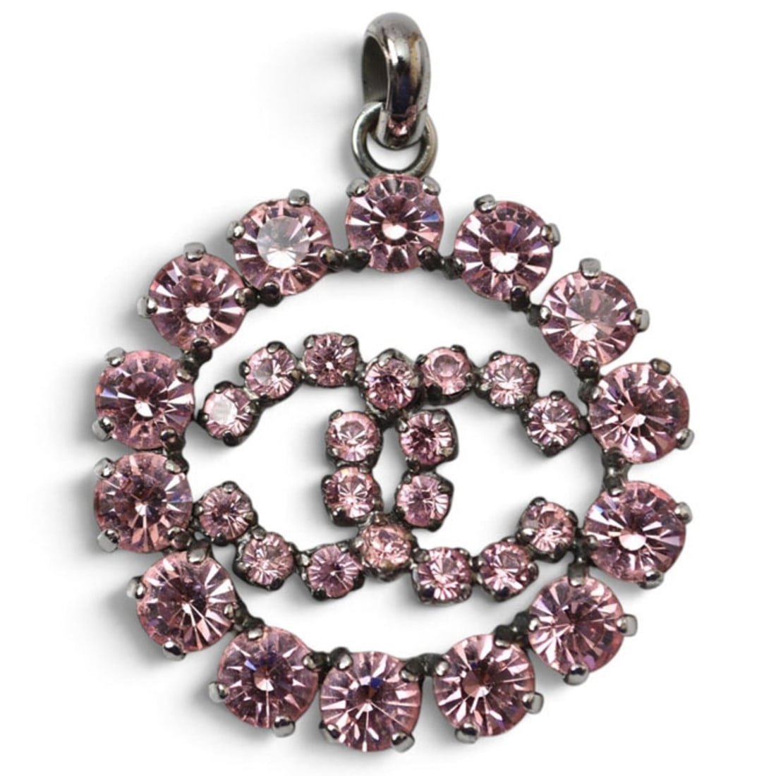 Chanel pendant charm, CHANEL Coco Mark CC, rhinestone, pink and silver.: --- Catalog ---Category: SizePendant Size: 3.2mm x 3.2mm / 0.12'' x 0.12''Category: DesignColor: Pink, SilverGender: WomenMaterial: Metal, RhinestoneNecklace Type: PendantCategory: GeneralBrand: Chane