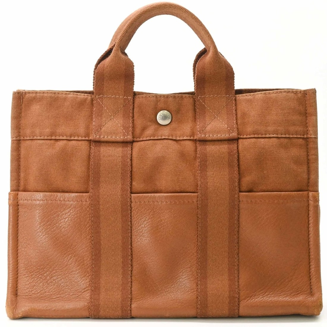 HERMES Fourre-Tout PM Handbag Tote, Half Leather Canvas Brown: --- Catalog ---Category: SizeSize (HxWxD): 21.5cm x 30.5cm x 8cm / 8.46'' x 12'' x 3.14''Category: DesignType: HandbagColor: BrownGender: WomenMaterial: Canvas , Leather Category: GeneralLine: Fourre 
