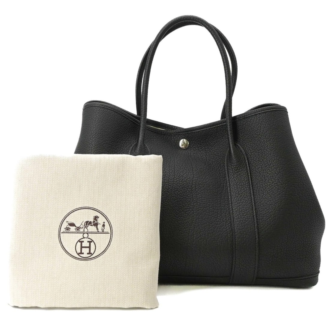 HERMES Garden PM Negonda Handbag Tote Bag for Women, Black: --- Catalog ---Category: SizeSize (HxWxD): 27cm x 36cm x 17cm / 10.62'' x 14.17'' x 6.69''Category: DesignType: Handbag, Tote bagColor: BlackGender: WomenMaterial: Negonda leather Category: GeneralLin