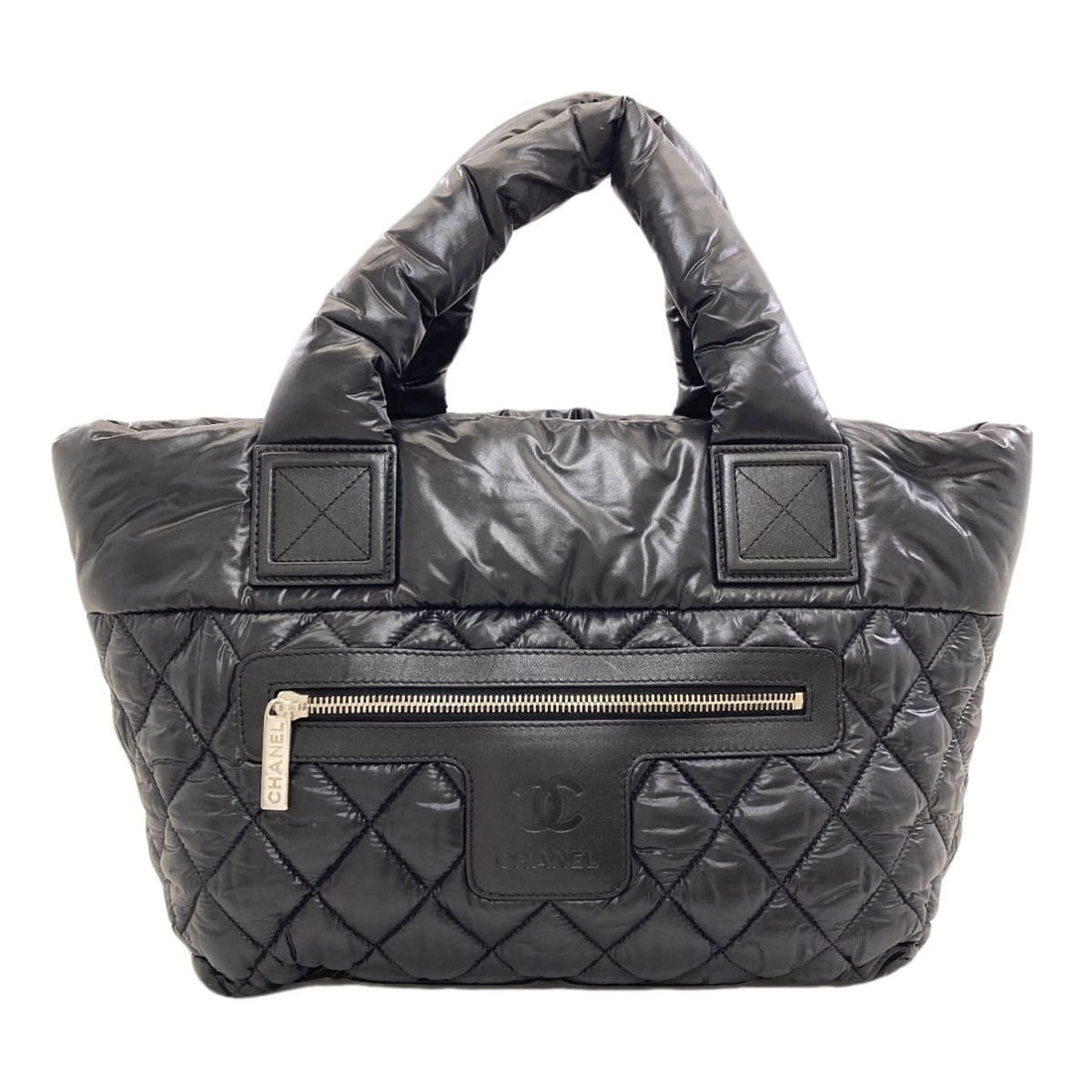 Chanel Coco Cocoon Tote Bag Nylon Women's CHANEL: --- Catalog ---Category: SizeSize (HxWxD): 23cm x 28cm x 16cm / 9.05'' x 11.02'' x 6.29''Category: DesignType: Tote bagColor: BlackGender: WomenMaterial: Nylon Category: GeneralBrand: Chanel--- Item L