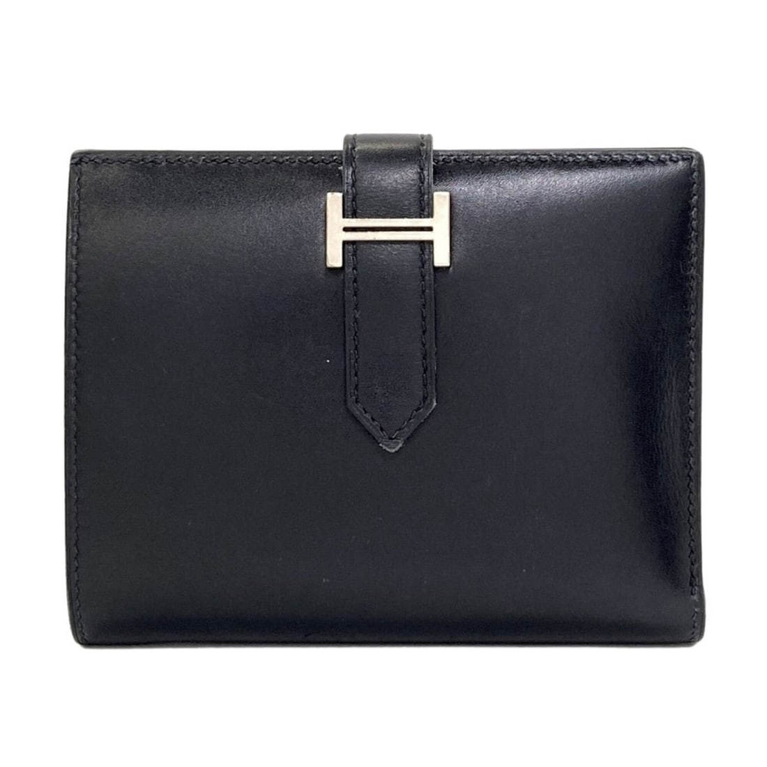 Hermes Bearn Compact Bi-fold Wallet with Silver Hardware, Box Calf Leather, Women's: --- Catalog ---Category: SizeSize (HxWxD): 10cm x 12cm x 1cm / 3.93'' x 4.72'' x 0.39''Category: DesignType: Wallet (bi-fold)Color: BlackGender: WomenMaterial: Box calf leather Category: GeneralBrand: