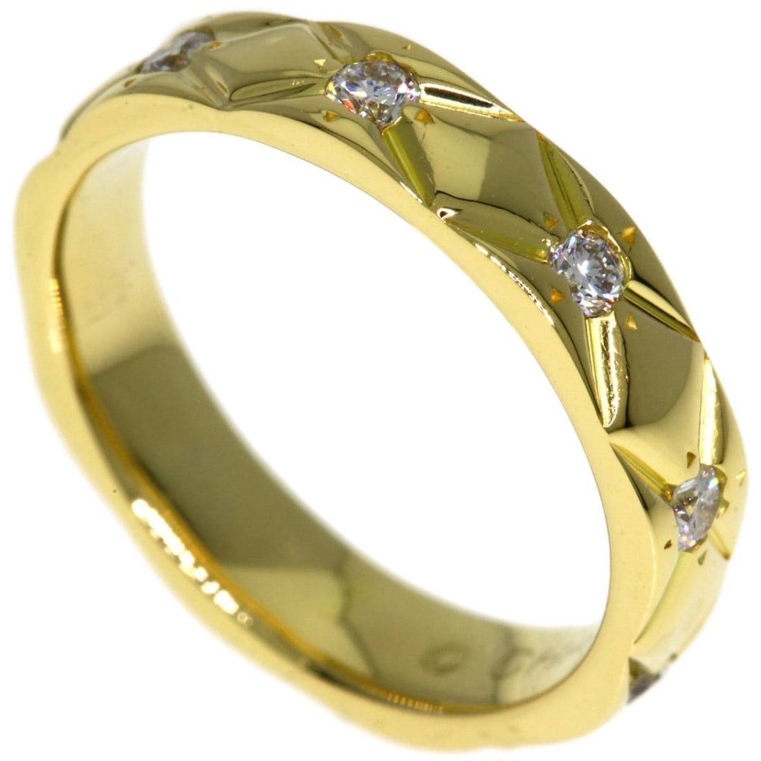 Chanel Matelassé Half Eternity Diamond Ring, 18K Yellow Gold, Women's.: --- Catalog ---Category: SizeJP Size: 3US Size: 2.5Category: DesignType: Band ringGender: WomenMaterial: Yellow gold (18K)Category: GeneralLine: MatelasseBrand: Chanel--- Item List ---Section: Conditi
