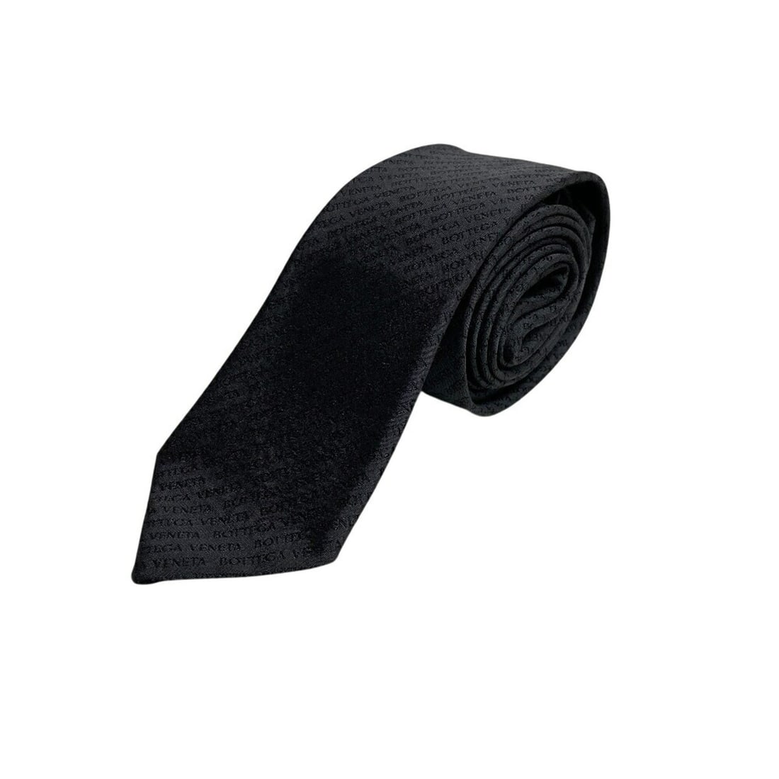 BOTTEGA VENETA tie, black: --- Catalog ---Category: SizeWidth: 6cm / 2.36''Total Length: 154cm / 60.62''Category: DesignType: CravatColor: BlackGender: MenMaterial: Silk Category: GeneralBrand: Bottega Veneta--- Item List ---Se