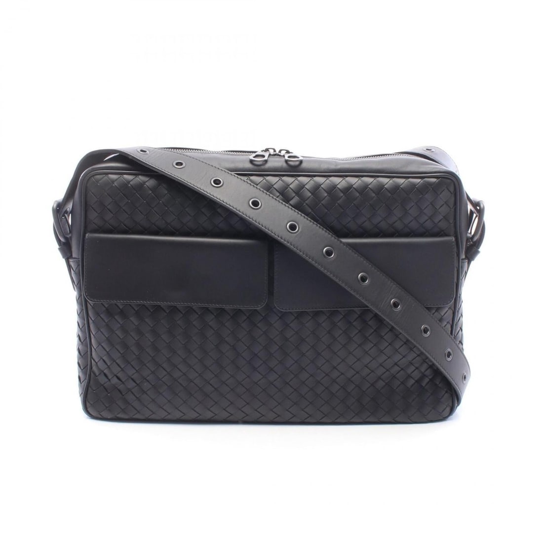 Bottega Veneta Intrecciato Shoulder Bag/Handbag, Leather, Women's, Black: --- Catalog ---Category: SizeSize (HxWxD): 25cm x 36cm x 8cm / 9.84'' x 14.17'' x 3.14''Category: DesignType: Handbag, Shoulder bagColor: BlackGender: WomenMaterial: Intrecciato Category: GeneralBrand