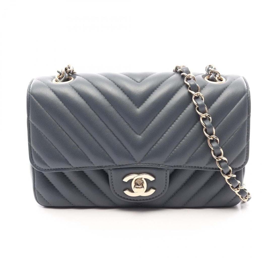 Chanel Chevron V-stitch Mini 20 Shoulder Bag/Handbag, Leather, Women's, Blue (A69900): --- Catalog ---Category: SizeSize (HxWxD): 12cm x 20cm x 6.5cm / 4.72'' x 7.87'' x 2.55''Strap Length: 120cm / 47.24''Category: DesignType: Handbag, Shoulder bagColor: BlueGender: WomenMaterial: Leath