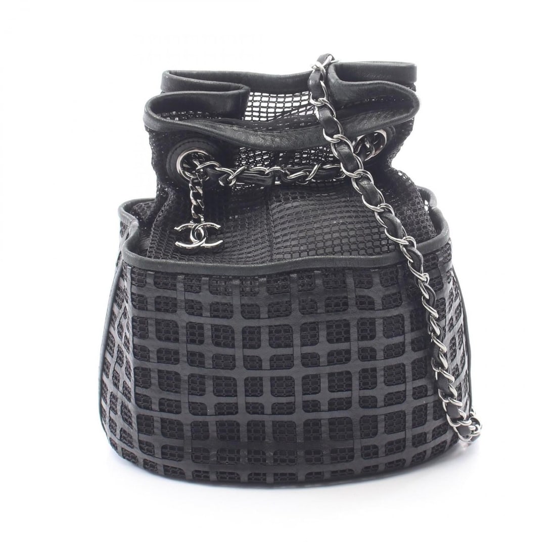 Chanel Coco Mark Drawstring Bucket Bag Shoulder Handbag Leather Mesh Women's Black: --- Catalog ---Category: SizeSize (HxWxD): 23cm x 19.5cm x 12cm / 9.05'' x 7.67'' x 4.72''Category: DesignType: Handbag, Shoulder bagColor: BlackGender: WomenMaterial: Leather , Mesh Hardware Color: S