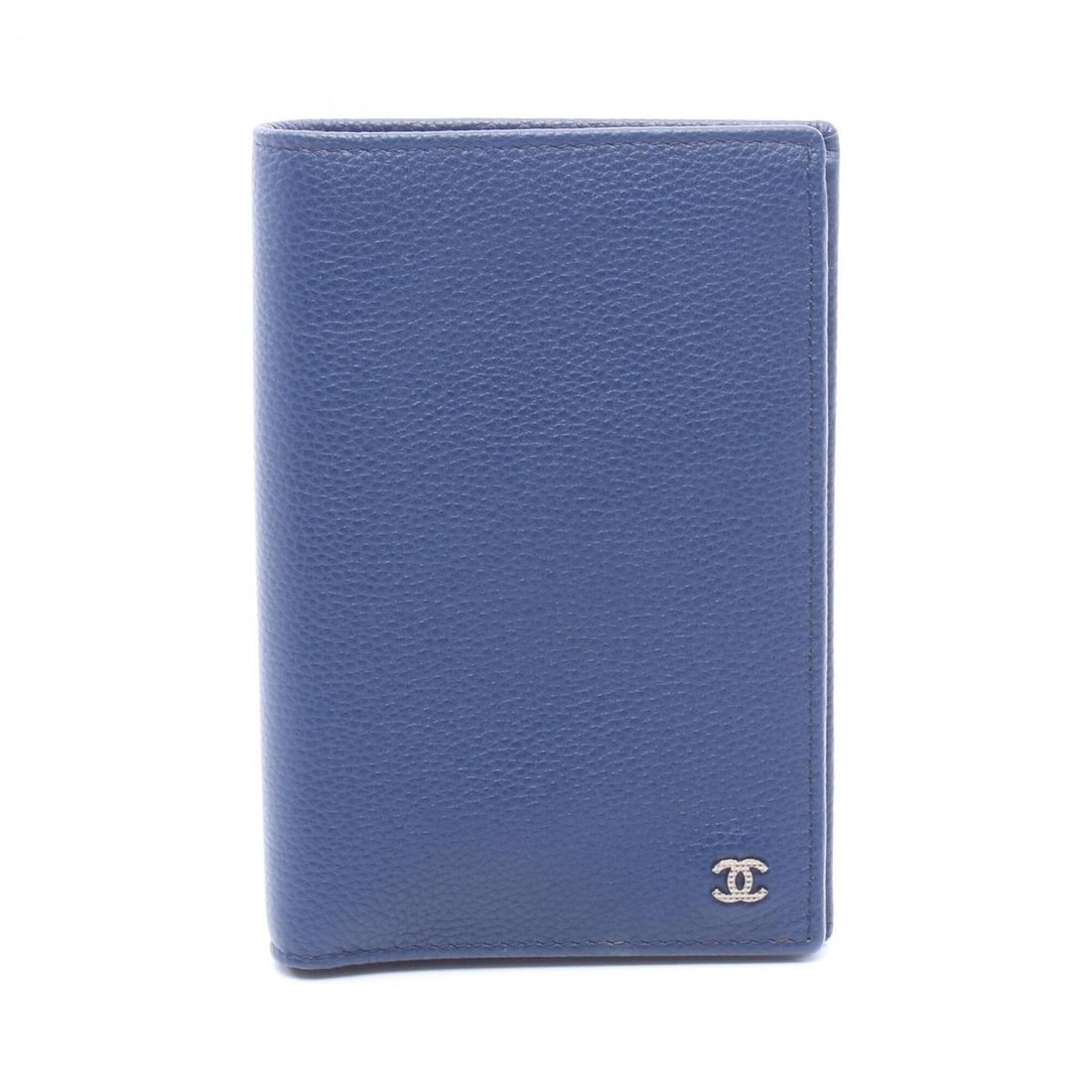 Chanel Coco Mark Passport Case, Leather Accessory, Women's, Navy: --- Catalog ---Category: DesignType: Passport coverColor: NavyGender: WomenMaterial: Leather Category: GeneralBrand: ChanelCategory: Physical PropertiesSize (HxWxD): 14.5cm x 9.5cm x 2cm / 5.7'' x 3.7
