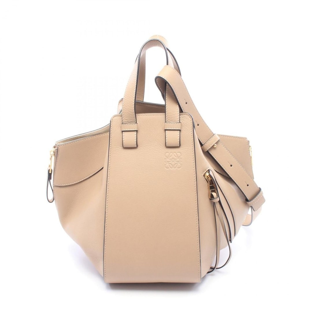 Loewe Hammock Small 2-Way Handbag, Leather, Women's, Beige: --- Catalog ---Category: SizeSize (HxWxD): 25cm x 14cm x 25cm / 9.84'' x 5.51'' x 9.84''Category: DesignType: HandbagColor: BeigeGender: WomenMaterial: Leather Category: GeneralBrand: Loewe--- Item Li