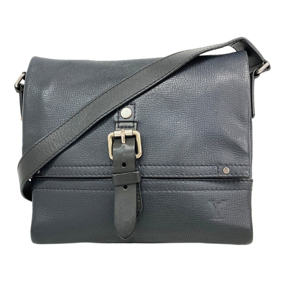 Louis Vuitton Utah Canyon PM Shoulder Bag M54962 Black Men's OP018781: --- Catalog ---Category: SizeSize (HxWxD): 24cm x 28cm x 4cm / 9.44'' x 11.02'' x 1.57''Category: DesignType: Shoulder bagColor: BlackGender: MenCategory: GeneralMPN: M54962Brand: Louis Vuitton--- Ite