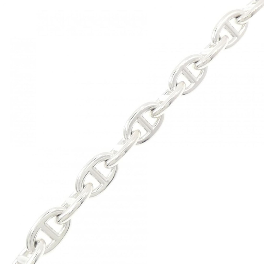 Hermes Hermès Chaine d'Ancre MM Bracelet: --- Catalog ---Category: SizeLength: 18.5cm / 7.28''Category: DesignType: Charm braceletGender: WomenMaterial: Silver 925Category: GeneralMPN: H101994BBrand: Hermes--- Item List ---Section: