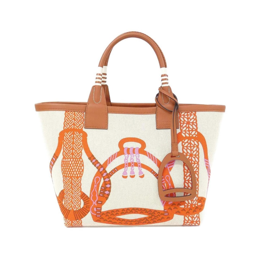 Hermes FANRAISIE D'ETRIERS Steeple 25cm 084313CK Handbag: --- Catalog ---Category: SizeSize (HxWxD): 23cm x 38cm x 15cm / 9.05'' x 14.96'' x 5.9''Category: DesignType: HandbagColor: Beige, Capucine, Ecru, Red colorGender: Men,WomenMaterial: Swift leather