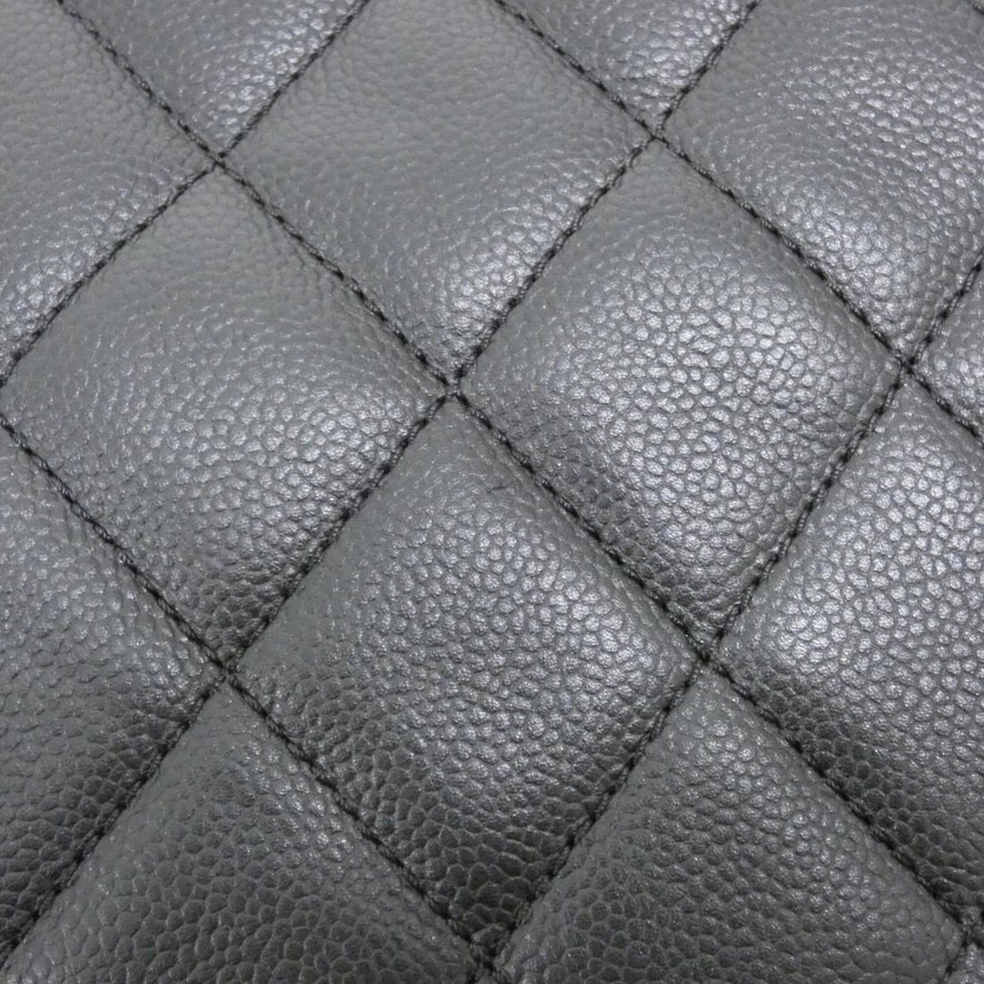 Chanel 66872 Shoulder Bag - 4
