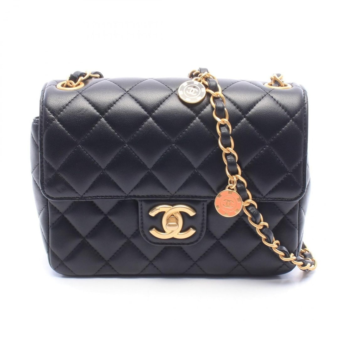 Chanel Mini Matelassé Shoulder Bag/Handbag, Lambskin Leather, Women's, Black (AS3737): --- Catalog ---Category: SizeSize (HxWxD): 13cm x 16cm x 4cm / 5.11'' x 6.29'' x 1.57''Category: DesignType: Shoulder bagColor: BlackGender: WomenMaterial: Leather Category: GeneralBrand: Chanel--- It