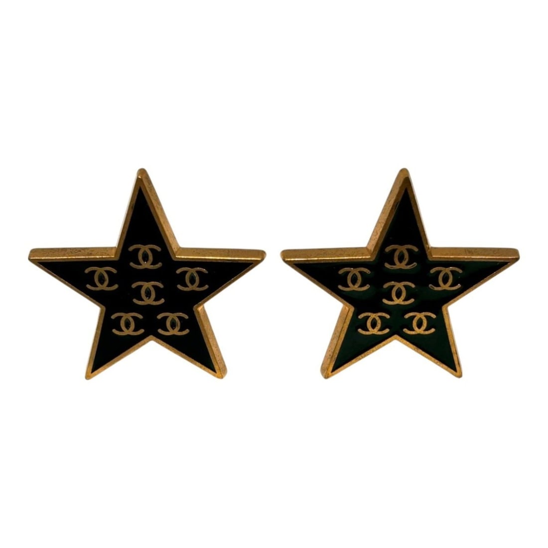 Chanel Coco Mark Star Earrings, Black x Gold, Vintage Style, Total Weight 15.8g, Metal.: --- Catalog ---Category: SizeWeight: 15.8g / 0.55oz.Size (HxWxD): 33.00mm x 31.00mm / 1.30'' x 1.22''Category: DesignType: Stud earringsColor: Black, GoldGender: WomenSeason: VintageMaterial: MetalCat