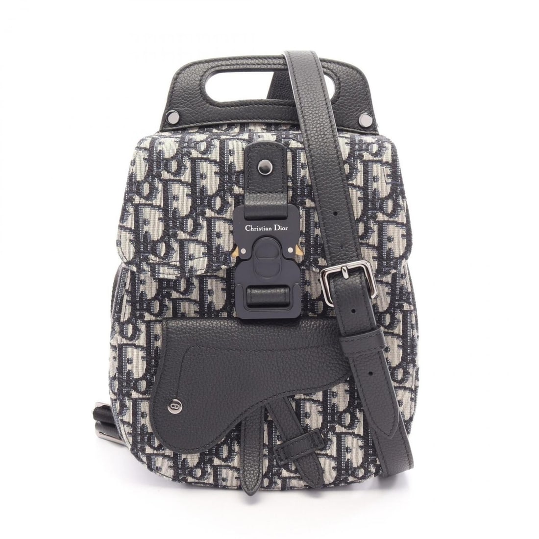 Christian Dior Dior Gallop Oblique 2-Way Backpack/Handbag - Canvas and Leather Men's Beige, Navy,: --- Catalog ---Category: SizeSize (HxWxD): 24cm x 17cm x 9cm / 9.44'' x 6.69'' x 3.54''Category: DesignType: Backpack, HandbagColor: Beige, Black, NavyGender: MenMaterial: Canvas , Jersey Category: Ge