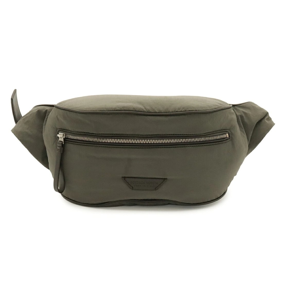 BOTTEGA VENETA Bottega Veneta Crossroads Bum Bag, Body Waist Pouch, Nylon Leather, Gray, Black: --- Catalog ---Category: SizeSize (HxWxD): 14cm x 28cm x 12cm / 5.51'' x 11.02'' x 4.72''Category: DesignType: Pouch, Sling bagColor: Black, GrayGender: MenMaterial: Nylon , Leather Category: GeneralB
