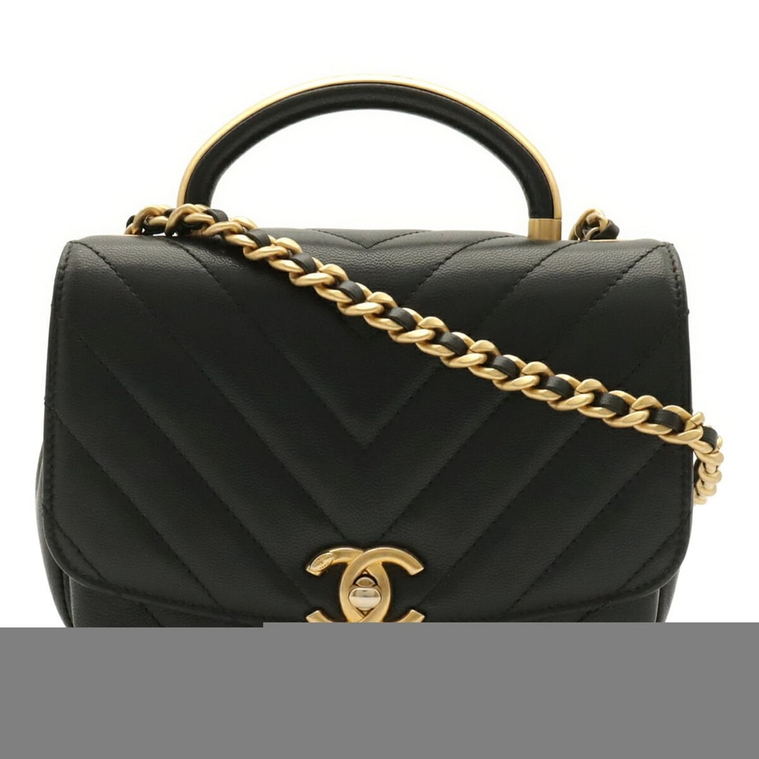 CHANEL V-stitch Coco Mark Handbag Chain Shoulder Bag Black: --- Catalog ---Category: SizeSize (HxWxD): 13.5cm x 17cm x 6.5cm / 5.31'' x 6.69'' x 2.55''Category: DesignType: Handbag, Shoulder bagColor: BlackGender: WomenCategory: GeneralBrand: Chanel--- Item Li