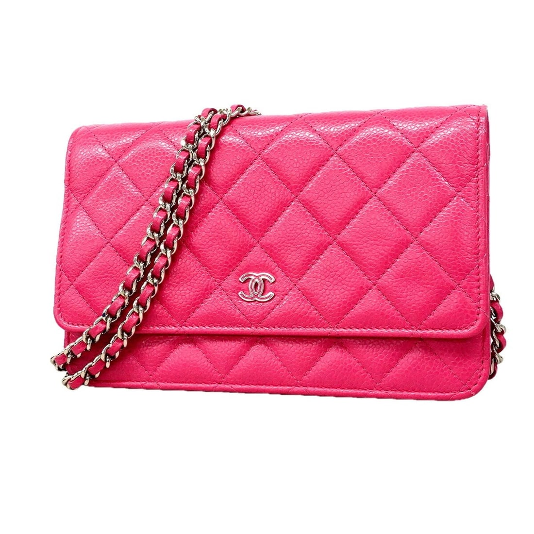 Chanel Matelassé Chain Shoulder Wallet, Caviar Leather, Pink, Women's: --- Catalog ---Category: SizeSize (HxWxD): 12.5cm x 19cm x 3cm / 4.92'' x 7.48'' x 1.18''Category: DesignType: Chain/Shoulder walletColor: PinkGender: WomenMaterial: Grained Calfskin Category: General