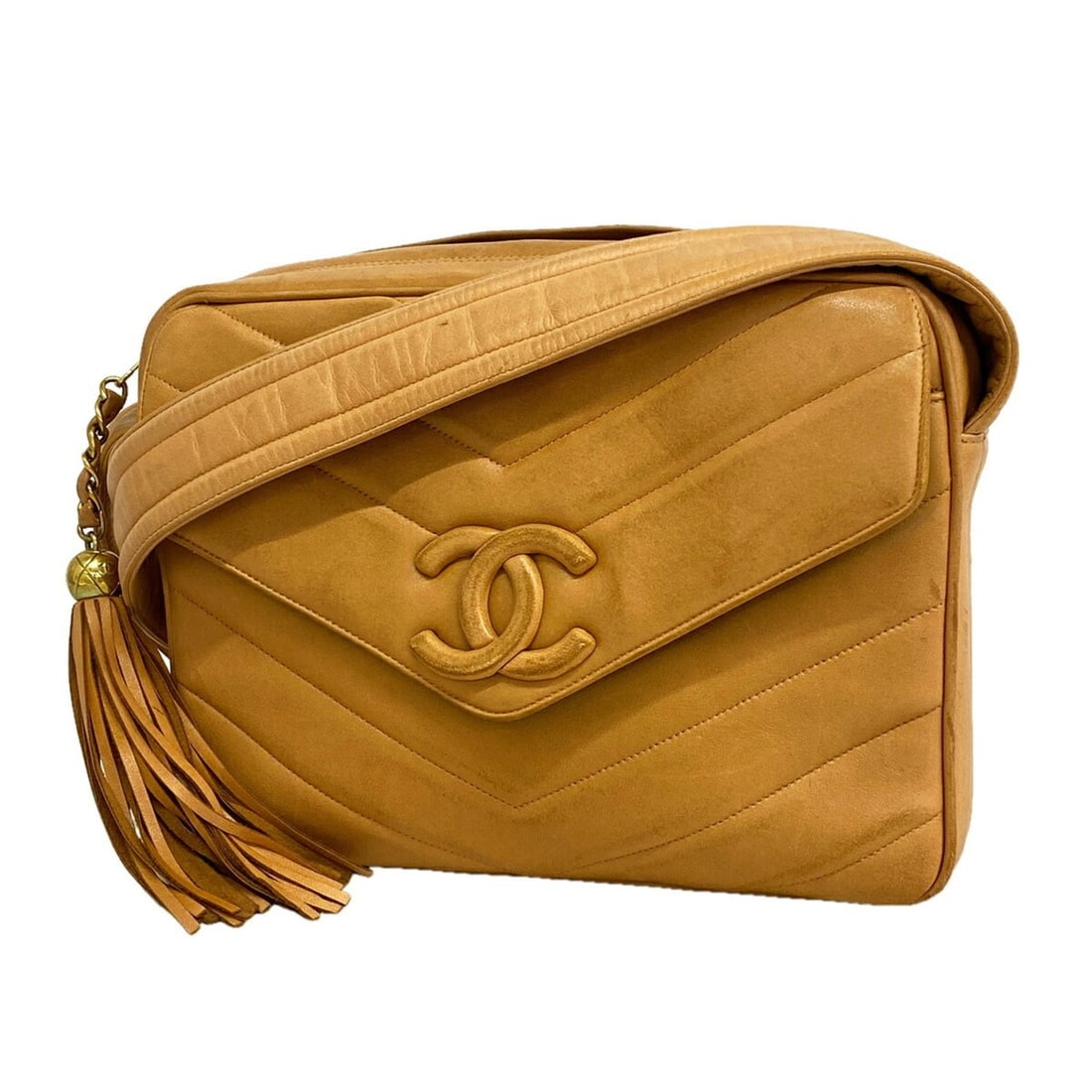 Chanel Shoulder Bag, V-Stitch, Lambskin, Brown, Women's: --- Catalog ---Category: SizeSize (HxWxD): 20.5cm x 26cm x 7cm / 8.07'' x 10.23'' x 2.75''Category: DesignType: Shoulder bagColor: BrownGender: WomenMaterial: Leather Hardware Color: GoldLeather/Fur T