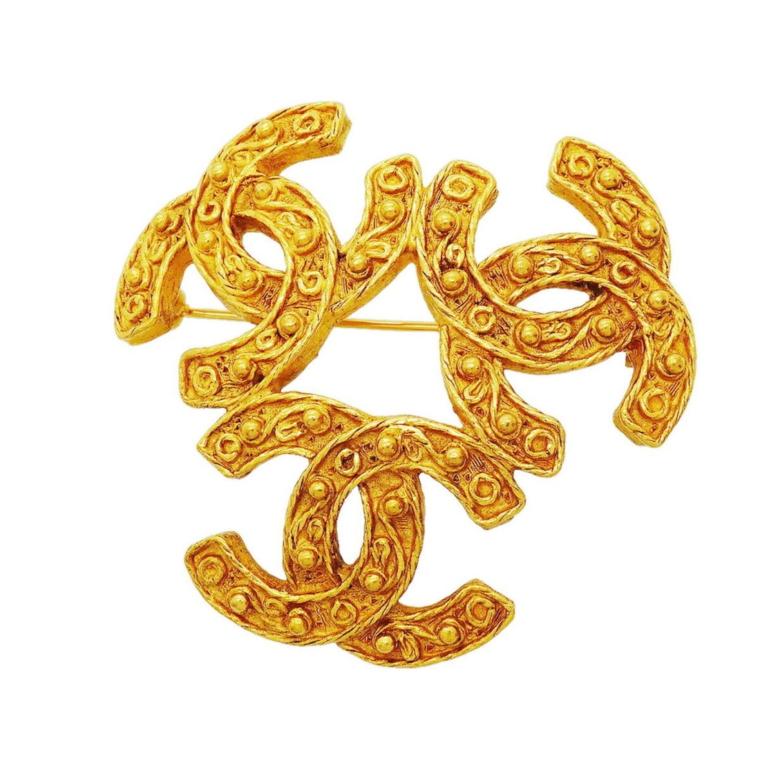 Chanel Triple Coco Brooch, GP Plated Gold, Women's: --- Catalog ---Category: SizeSize (HxWxD): 4.3cm x 4.64cm / 1.69'' x 1.82''Category: DesignType: BroochColor: GoldGender: WomenMaterial: Gold platingCategory: GeneralBrand: Chanel--- Item List ---Sect