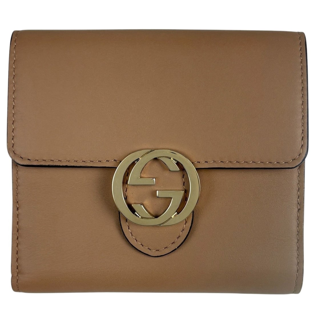 Gucci bi-fold wallet, Interlocking G design, leather, brown, 369676, women's.: --- Catalog ---Category: SizeSize (HxWxD): 11cm x 12cm x 2.5cm / 4.33'' x 4.72'' x 0.98''Category: DesignType: Wallet (bi-fold)Color: BrownGender: WomenMaterial: Leather Category: GeneralBrand: Gucci-