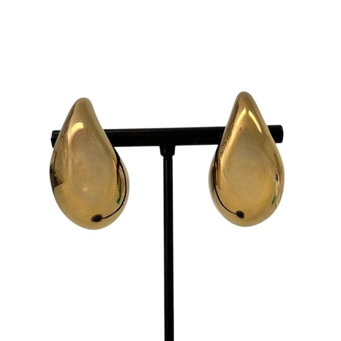 BOTTEGA VENETA Bottega Veneta Drop Earrings Stud 925GP Gold Color Women's: --- Catalog ---Category: SizeSize (HxWxD): 35.00mm x 20.00mm / 1.38'' x 0.79''Category: DesignType: Stud earringsColor: GoldGender: WomenMaterial: Gold plating, Silver 925Category: GeneralBrand: Botte