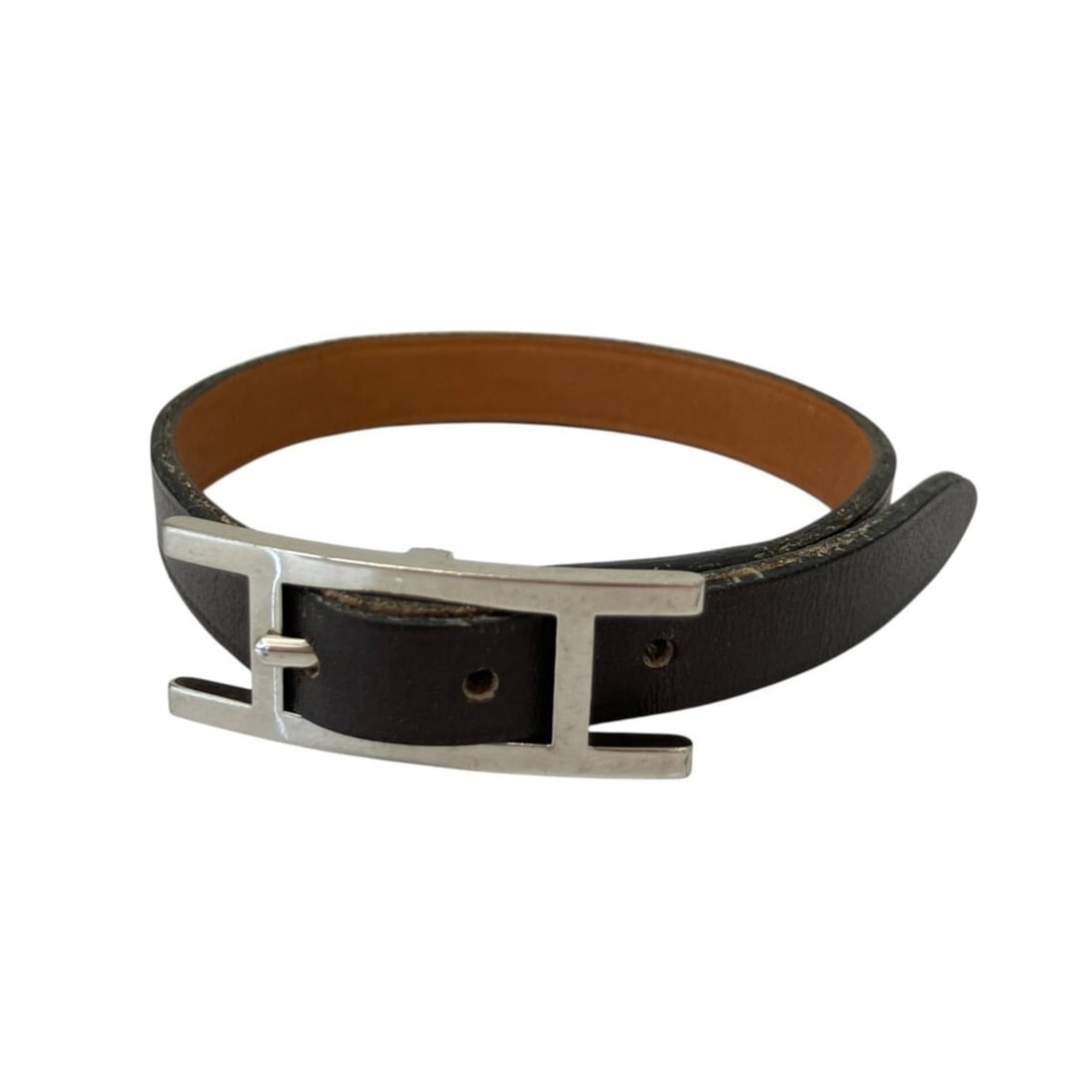 HERMES Api 3 Leather Bracelet, Dark Brown, Men's & Women's: --- Catalog ---Category: SizeLength: 15.5cm - 17cm / 6.1'' - 6.69''Category: DesignType: Charm braceletColor: Dark brownGender: Men,WomenCategory: GeneralBrand: Hermes--- Item List ---Section: Conditi