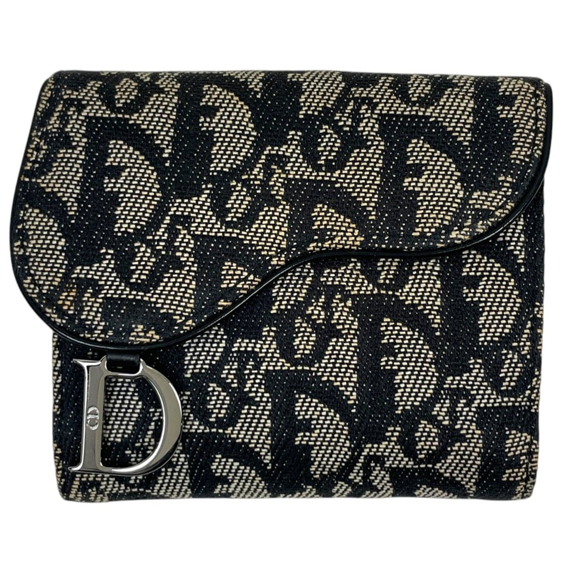 Christian Dior bi-fold wallet, Trotter pattern, saddle-shaped, double snap closure, canvas, black,: --- Catalog ---Category: SizeSize (HxWxD): 9cm x 10.5cm x 2.5cm / 3.54'' x 4.13'' x 0.98''Category: DesignType: Wallet (bi-fold)Color: BlackGender: WomenMaterial: Canvas , Leather Category: GeneralLin