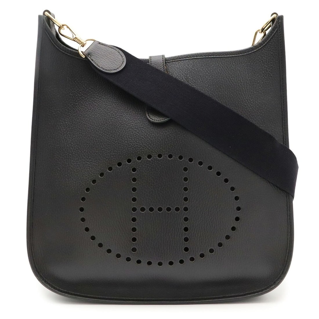 HERMES Evelyne I GM Shoulder Bag, Ardennes Leather, Black, E Stamp: --- Catalog ---Category: SizeSize (HxWxD): 31cm x 32.5cm x 8cm / 12.2'' x 12.79'' x 3.14''Category: DesignType: Shoulder bagColor: BlackGender: MenMaterial: Ardennes leather Category: GeneralBrand: He