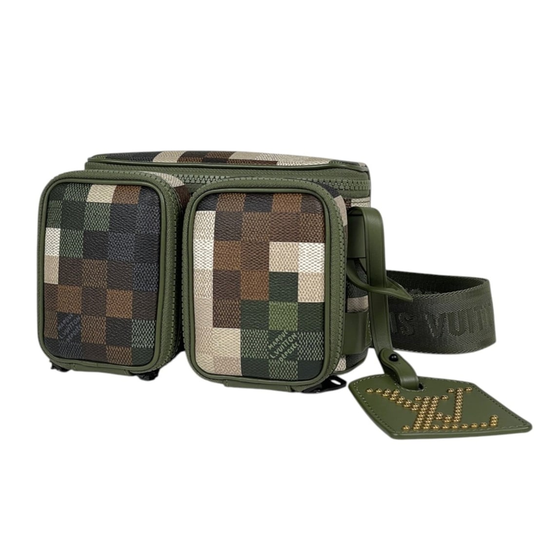 Louis Vuitton LV Trail Wearable Wallet Shoulder Bag Damouflage Waist Damier Green Brown M83169 Men's: --- Catalog ---Category: SizeSize (HxWxD): 13cm x 18.5cm x 4.5cm / 5.11'' x 7.28'' x 1.77''Category: DesignType: Fanny pack, Pouch, Shoulder bagColor: Brown, GreenGender: MenMaterial: Damier Azur Cate