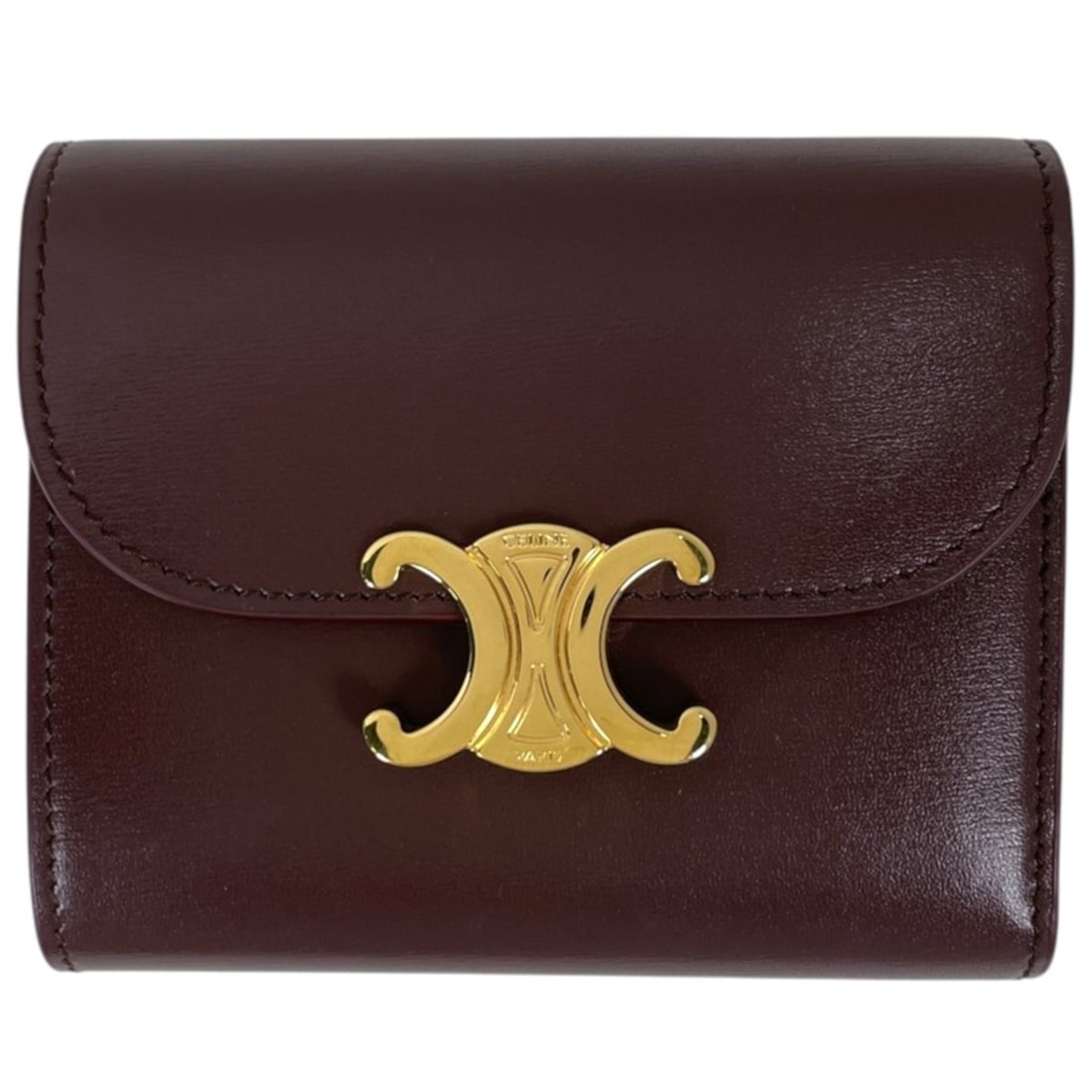 Celine CELINE Triomphe Tri-fold Wallet Leather Brown Women's: --- Catalog ---Category: SizeSize (HxWxD): 9cm x 10.5cm x 2.5cm / 3.54'' x 4.13'' x 0.98''Category: DesignType: Wallet (tri-fold)Color: BrownGender: WomenMaterial: Leather Category: GeneralBrand: Celi