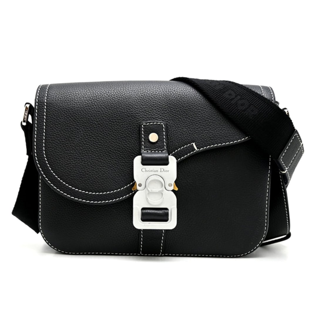 Christian Dior Saddle Flap Messenger Bag Small Women's/Men's Shoulder 1ADPO049YKK_HOON Leather Black: --- Catalog ---Category: SizeSize (HxWxD): 17cm x 23cm x 6cm / 6.69'' x 9.05'' x 2.36''Category: DesignType: Shoulder bagColor: BlackGender: Men,WomenMaterial: Leather Category: GeneralMPN: 1ADPO049YK