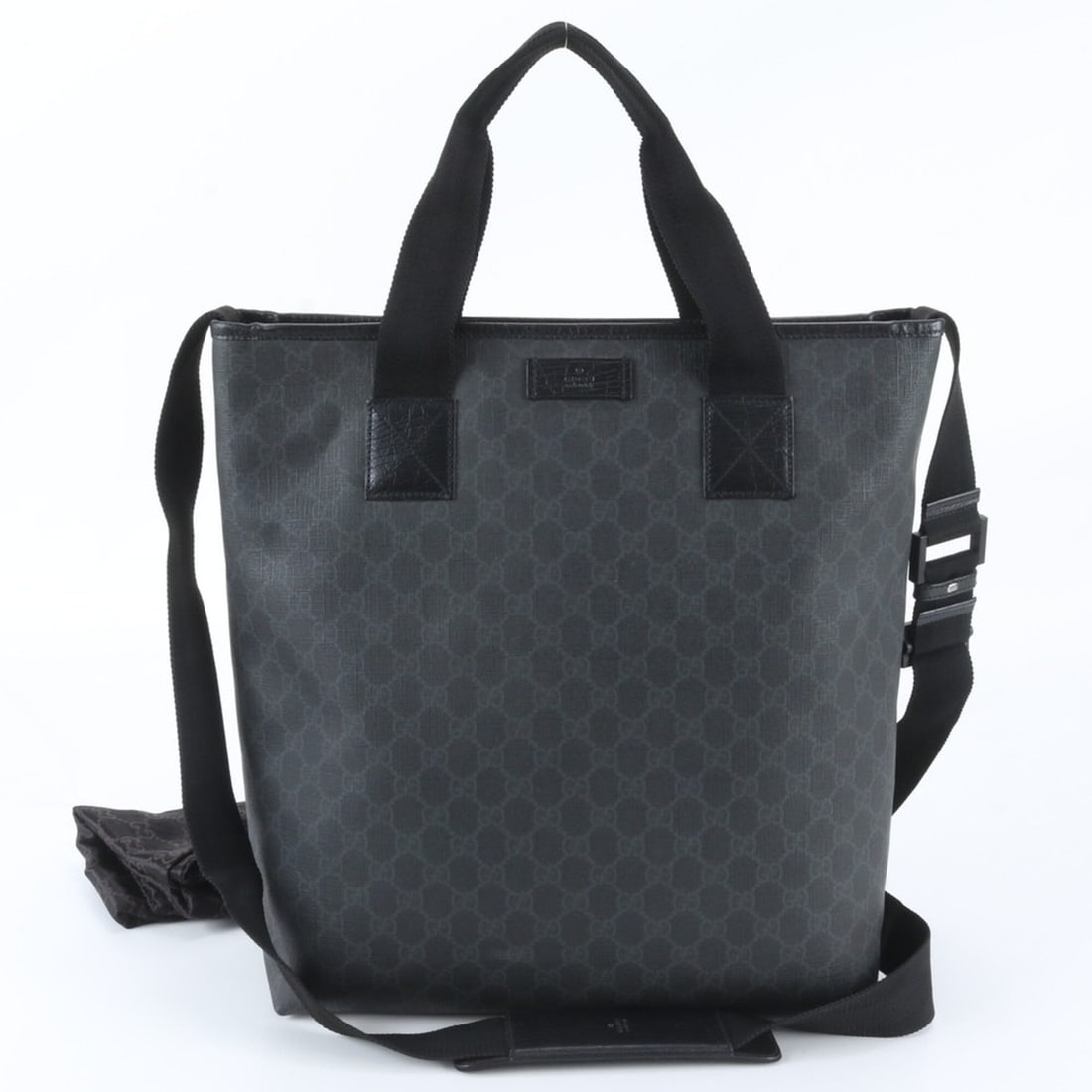 Gucci GG Supreme 162163 Leather 2-Way Shoulder Bag, Messenger Business Tote Bag for Men: --- Catalog ---Category: SizeSize (HxWxD): 40cm x 34cm x 15cm / 15.74'' x 13.38'' x 5.9''Category: DesignType: Messenger bag, Shoulder bag, Tote bagColor: BlackGender: MenMaterial: Leather , Coated ca