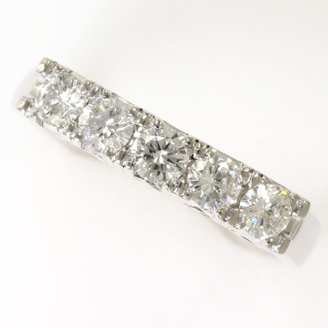 PT900 Platinum Ring, 1 Diamond (0.702ct), with Appraisal Certificate, Total Weight 7.1g, Jewelry (1 of 10)