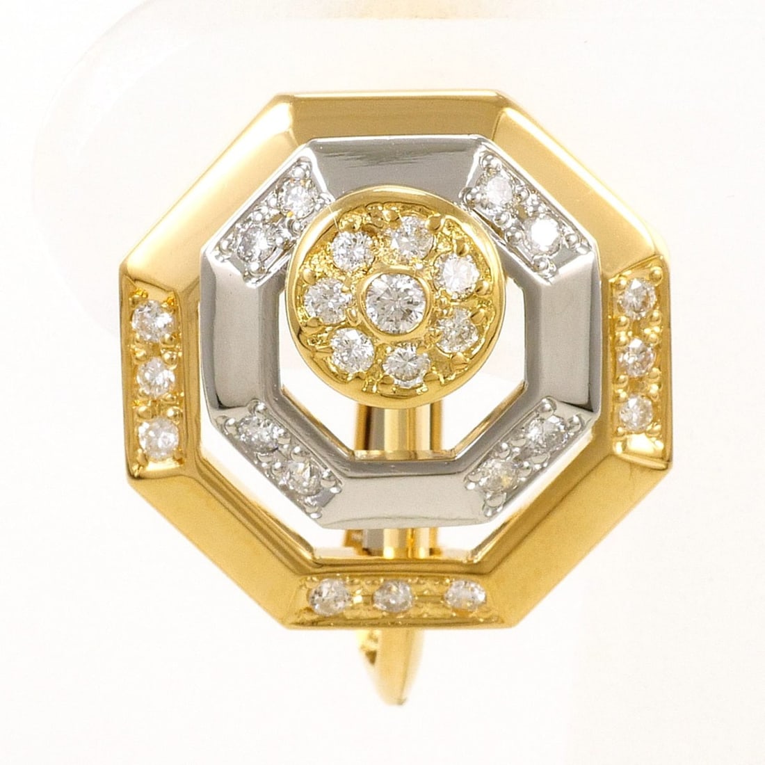 PT900 Platinum 18K YG Yellow Gold Earring (Single Earring) with 0.30ct Diamond, Total Weight 6.5g,: --- Catalog ---Category: SizeWeight: 6.5g / 0.22oz.Category: DesignType: Stud earringsColor: Yellow goldStone: DiamondGender: WomenMaterial: Platinum 900, Yellow gold (18K)Single earring: YesCategory: