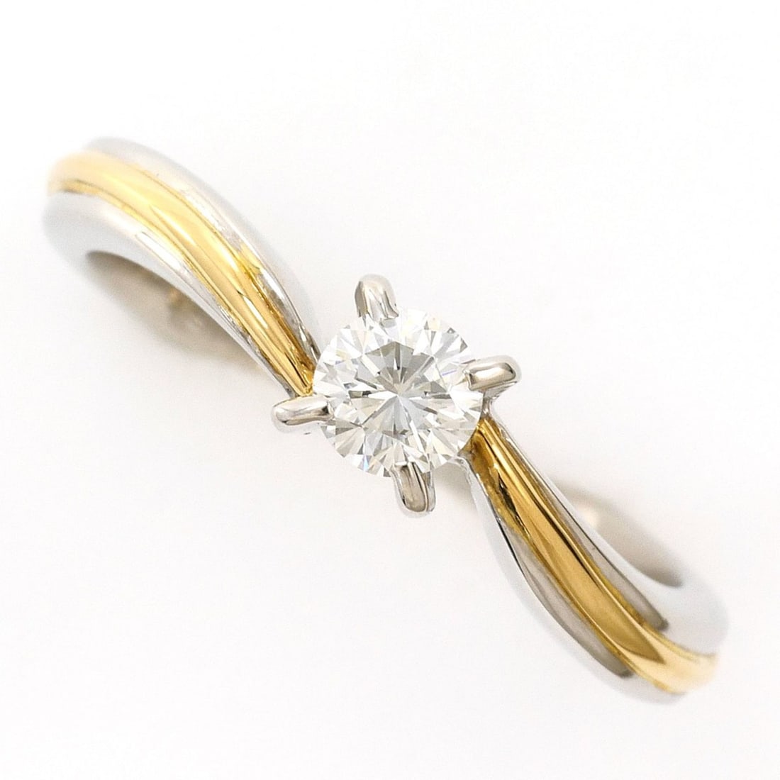PT900 Platinum 18K Yellow Gold Ring, 1 Diamond 0.24ct, Total Weight 4.6g, Jewelry: --- Catalog ---Category: SizeWidth: 5mm / 0.2''Weight: 4.6g / 0.16oz.JP Size: 11US Size: 6Category: DesignType: Band ringColor: Platinum, Yellow goldMetal: Gold, PlatinumStone: DiamondGender: WomenMat