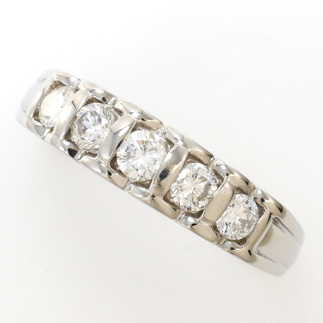 PT900 Platinum Ring, 1 Diamond (0.51ct), Total Weight 4.6g, Jewelry (1 of 9)