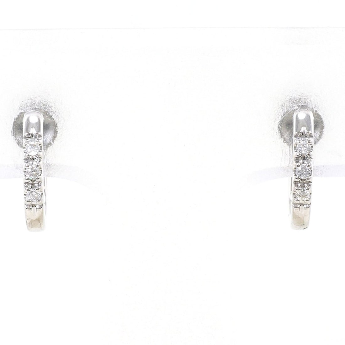 K10 10K WG White Gold Earrings with Diamonds (No carat markings), Total Weight 1.3g, Jewelry: --- Catalog ---Category: SizeWeight: 1.3g / 0.04oz.Category: DesignType: Clip earringsColor: White goldMetal: White GoldStone: DiamondGender: WomenMaterial: White gold (10K)Metal Purity: 10KCategory: 