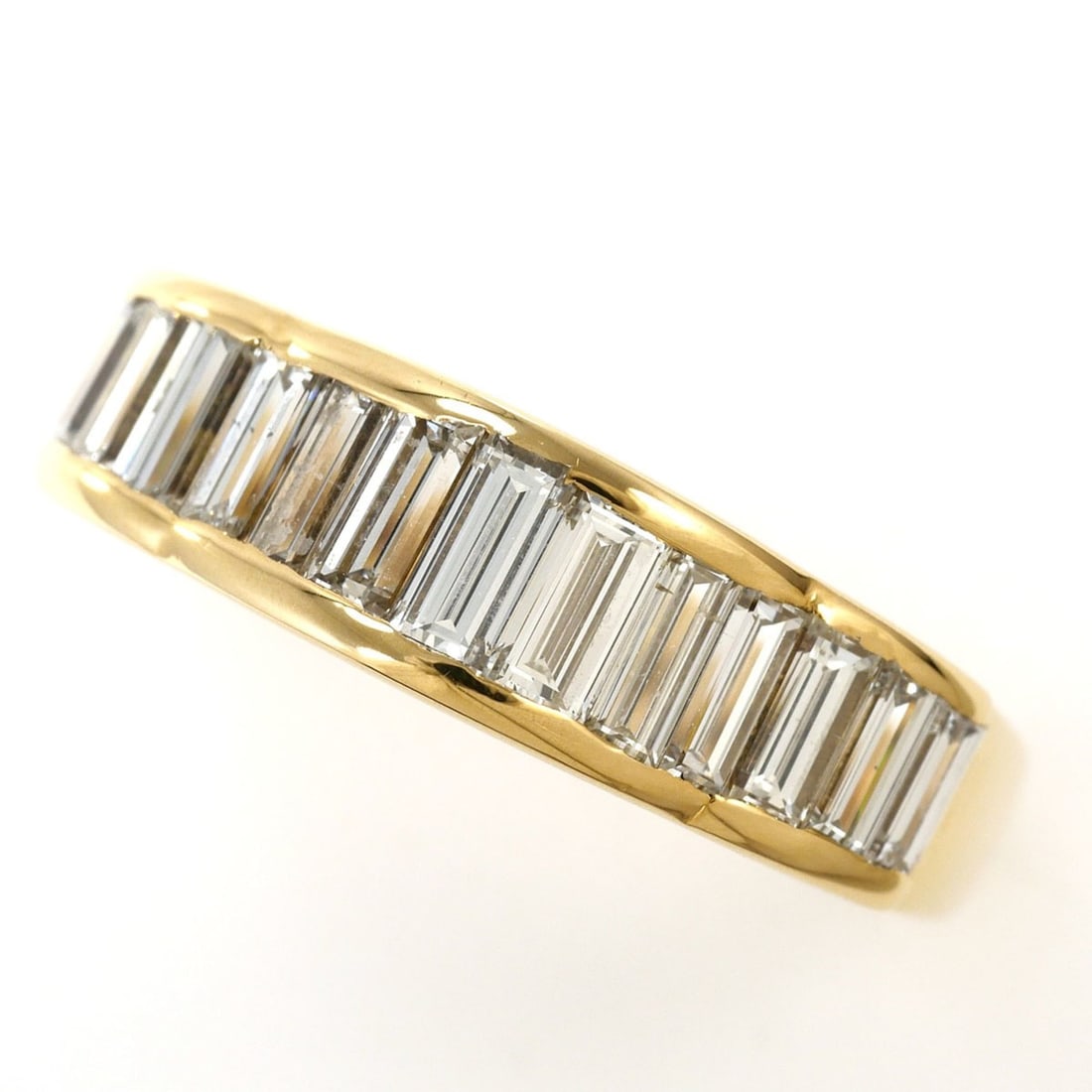 18K (18-karat) Yellow Gold Ring with 1 Diamond (1.04ct), Certificate of Authenticity, Total Weight: --- Catalog ---Category: SizeWidth: 5mm / 0.2''Weight: 3.1g / 0.1oz.JP Size: 12US Size: 6.5Category: DesignType: Band ringColor: Yellow goldMetal: GoldStone: DiamondGender: WomenMaterial: Yellow gold 