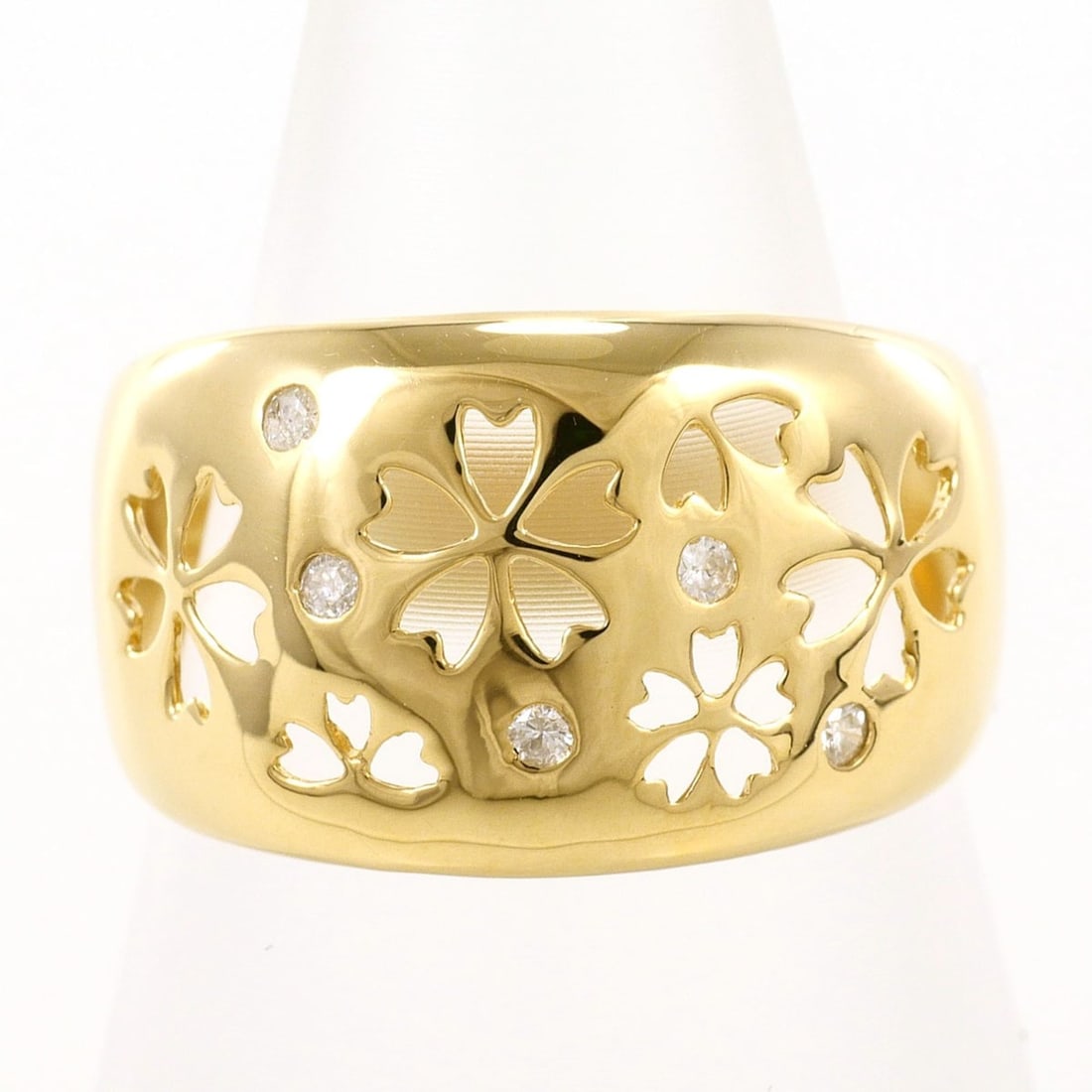 18K (18-karat) Yellow Gold Ring with Diamond (carat mark not specified), Certificate of: --- Catalog ---Category: SizeWidth: 11mm / 0.43''Weight: 3.3g / 0.11oz.JP Size: 10US Size: 5.5Category: DesignType: Band ringColor: Yellow goldMetal: GoldStone: DiamondGender: WomenMaterial: Yellow go