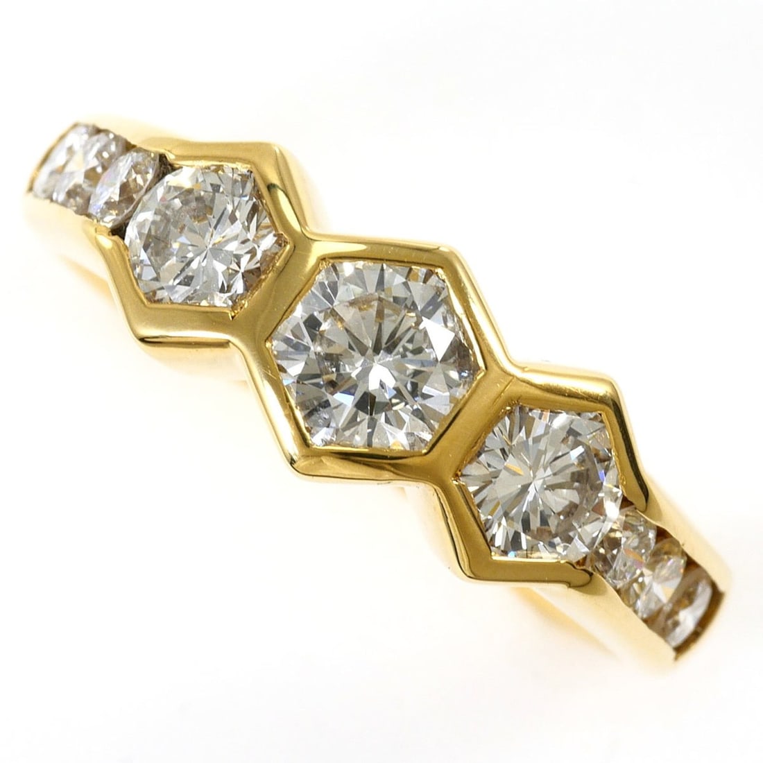 18K (18-karat) Yellow Gold Ring with 1.36ct Diamond, Certificate of Authenticity, Total Weight 4.5g, (1 of 11)