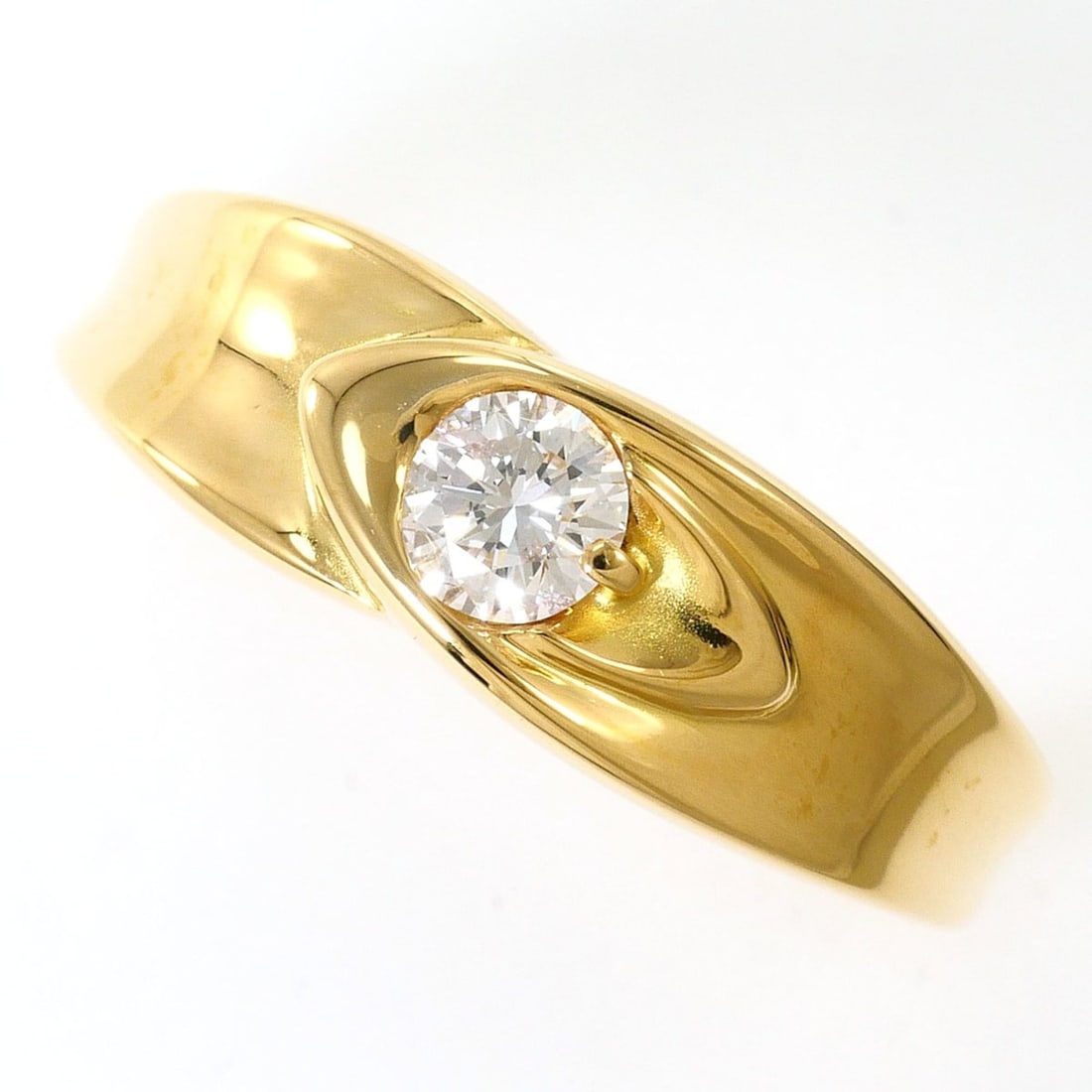 18K (18-karat) Yellow Gold Ring with 0.22ct Diamond, Certificate of Authenticity, Total Weight 3.8g,: --- Catalog ---Category: SizeWidth: 6mm / 0.24''Weight: 3.8g / 0.13oz.JP Size: 11US Size: 6Category: DesignType: Band ringColor: Yellow goldMetal: GoldStone: DiamondGender: WomenMaterial: Yellow gold 