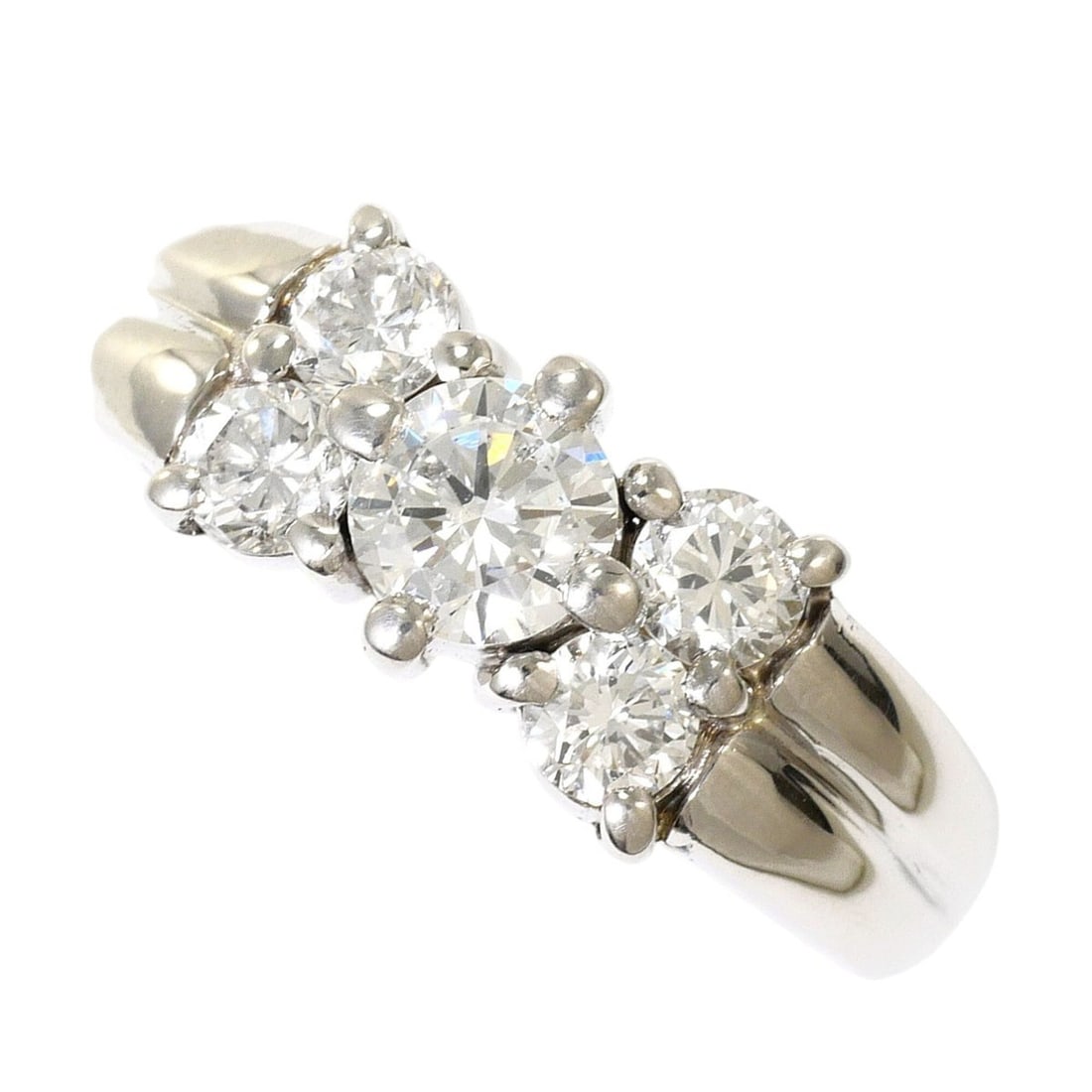 PT900 Platinum Ring with Diamonds (0.346ct and 0.495ct, SI1 clarity, Certificate of Authenticity, (1 of 9)