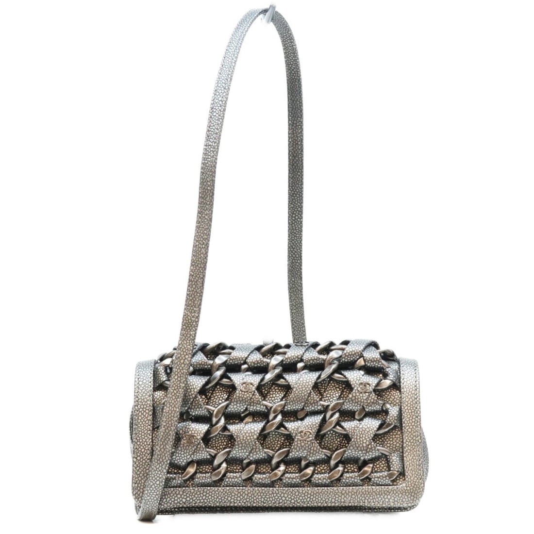 CHANEL A67690 Metallic Gray Caviar Leather Silver Hardware Interlaced Chain Shoulder Bag (Women's): --- Catalog ---Category: SizeSize (HxWxD): 11cm x 19cm x 7.5cm / 4.33'' x 7.48'' x 2.95''Category: DesignType: Shoulder bagColor: Metallic grayGender: WomenMaterial: Grained Calfskin Category: General