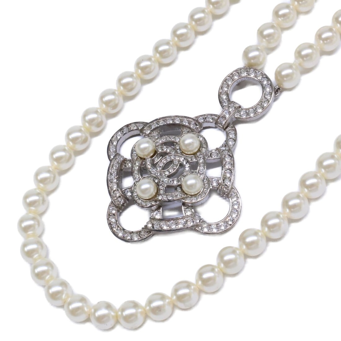 CHANEL B16B Rhinestone Coco Mark Camellia Double Pearl Necklace, Silver Hardware, Women's Necklace: --- Catalog ---Category: SizePendant Size: 50mm / 1.96''Neck Circumference: 53 cm / 20.86''Category: DesignColor: SilverGender: WomenNecklace Type: NecklaceCategory: GeneralBrand: Chanel--- Item List 