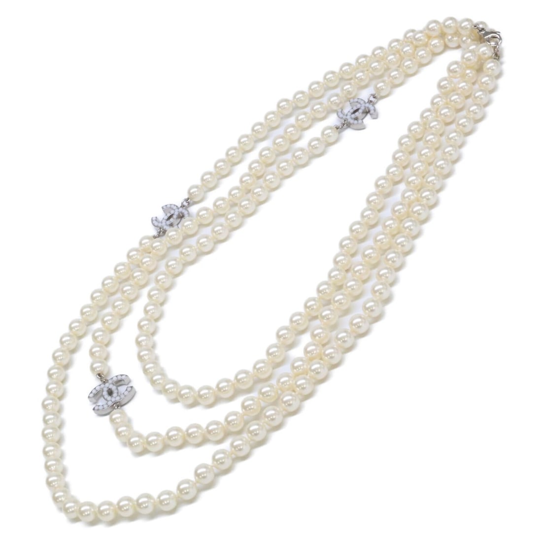 CHANEL 10V Coco Mark Triple Pearl Necklace with Silver Hardware - Women's: --- Catalog ---Category: SizeNeck Circumference: 182 cm / 71.65''Category: DesignColor: SilverGender: WomenNecklace Type: NecklaceCategory: GeneralBrand: Chanel--- Item List ---Section: ConditionRanki