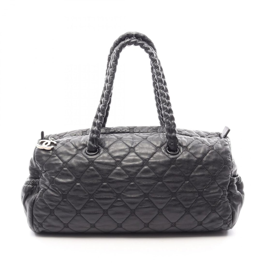 Chanel Matelassé Boston Bag Handbag Leather Women's Black: --- Catalog ---Category: SizeSize (HxWxD): 20cm x 43cm x 20cm / 7.87'' x 16.92'' x 7.87''Category: DesignType: Boston bag, HandbagColor: BlackGender: WomenMaterial: Leather Category: GeneralBrand: Cha